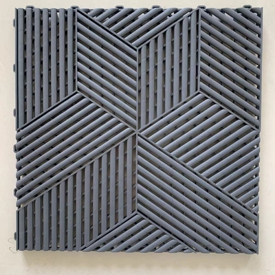 Tejas de piso de plástico gris de garaje entrelazadas