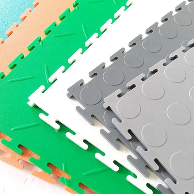 Tejas de piso de garaje de PVC gris impermeable para interiores y exteriores